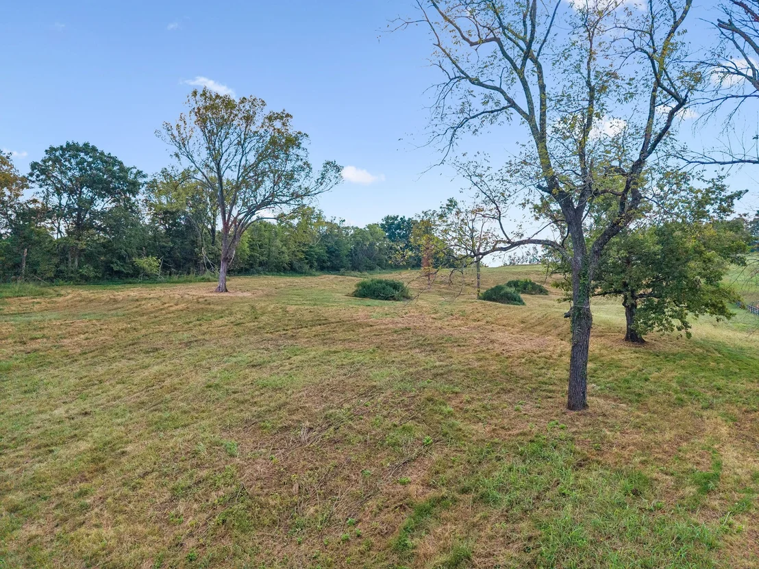 Photo of 1025 Tulloss Rd