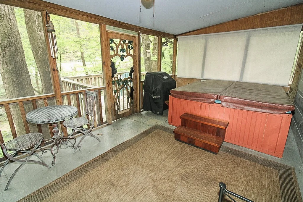 Photo of 2002 Hidden Hollow Way