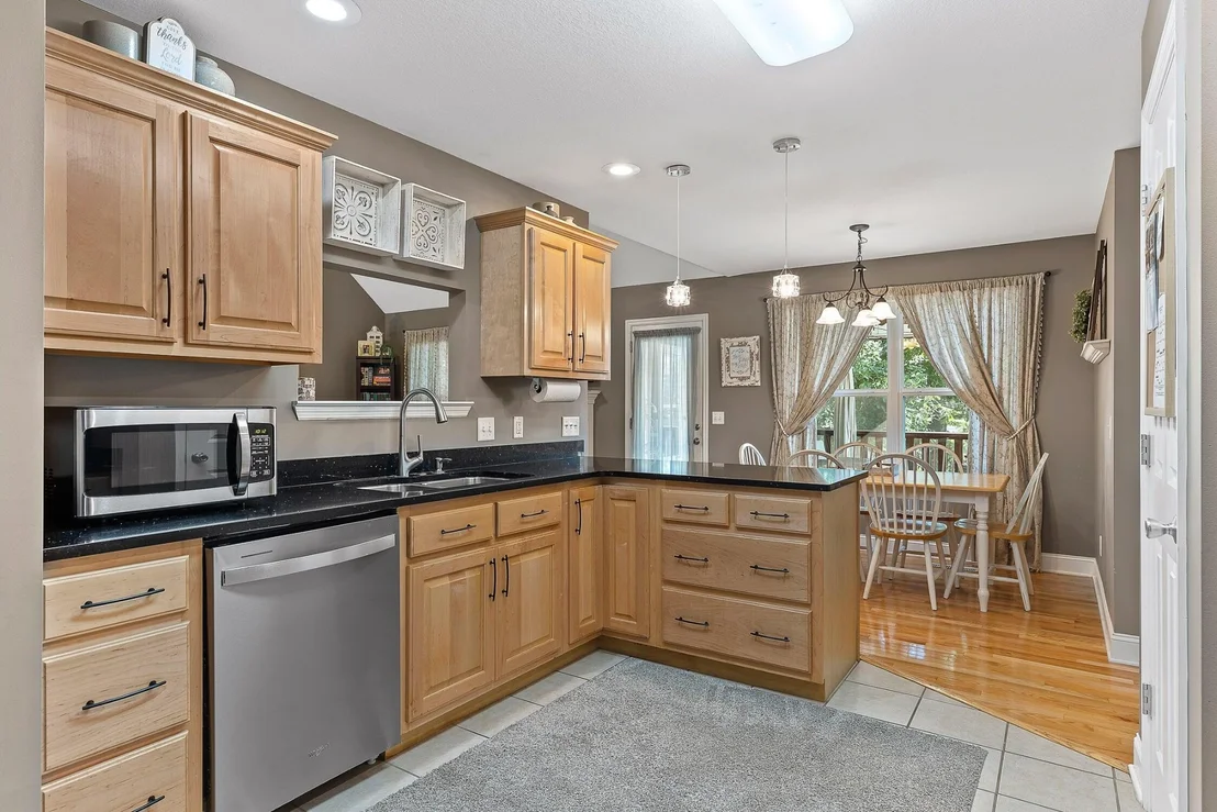 Photo of 42 Willowbrook Drive