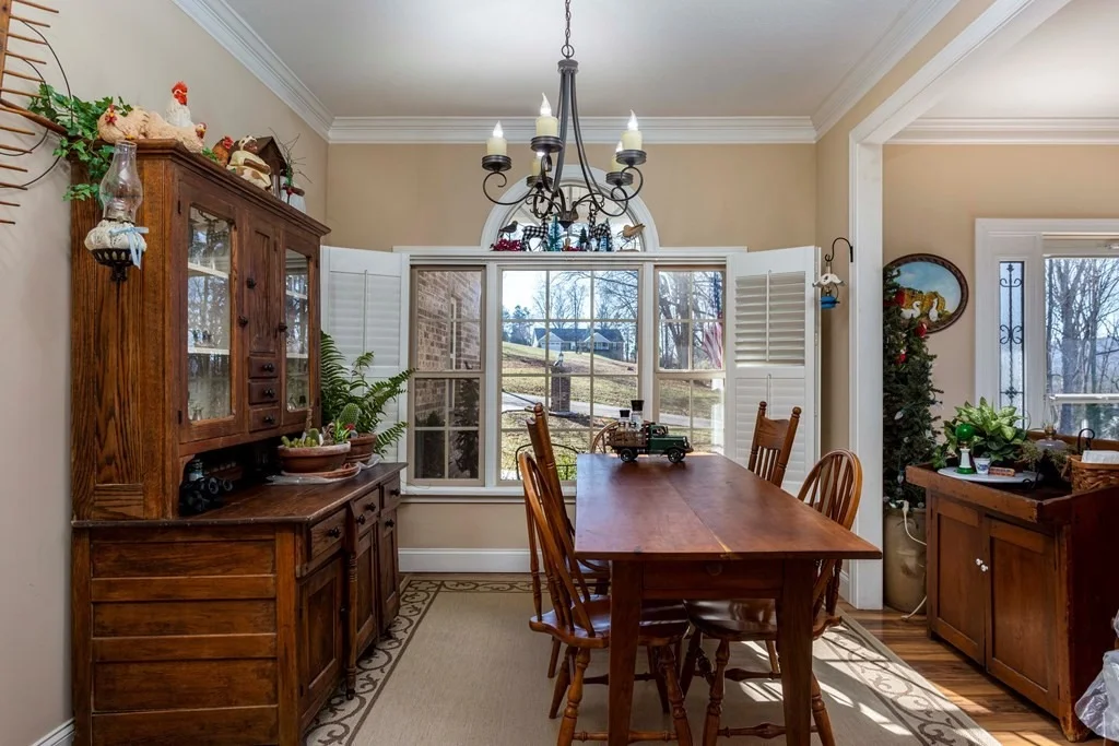 Photo of 271 Mountain Shadow Drive