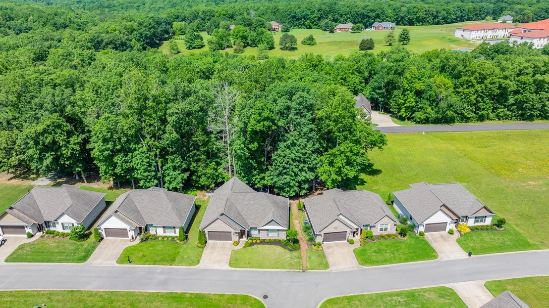 Photo of 105 Andrews Dr