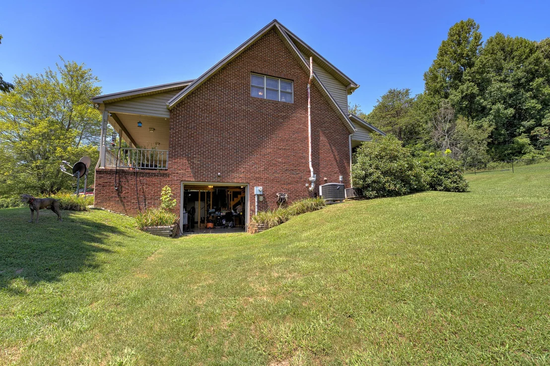 Photo of 286 Oss Williams Road