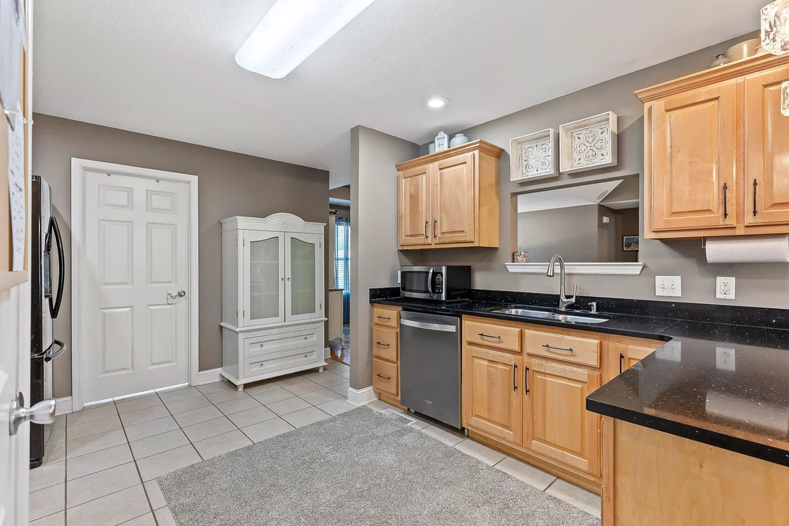 Photo of 42 Willowbrook Drive