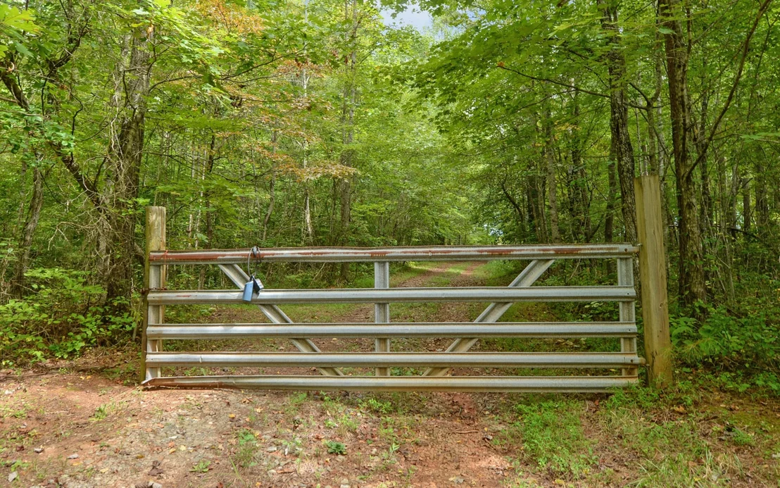 Photo of 427 Hall Road