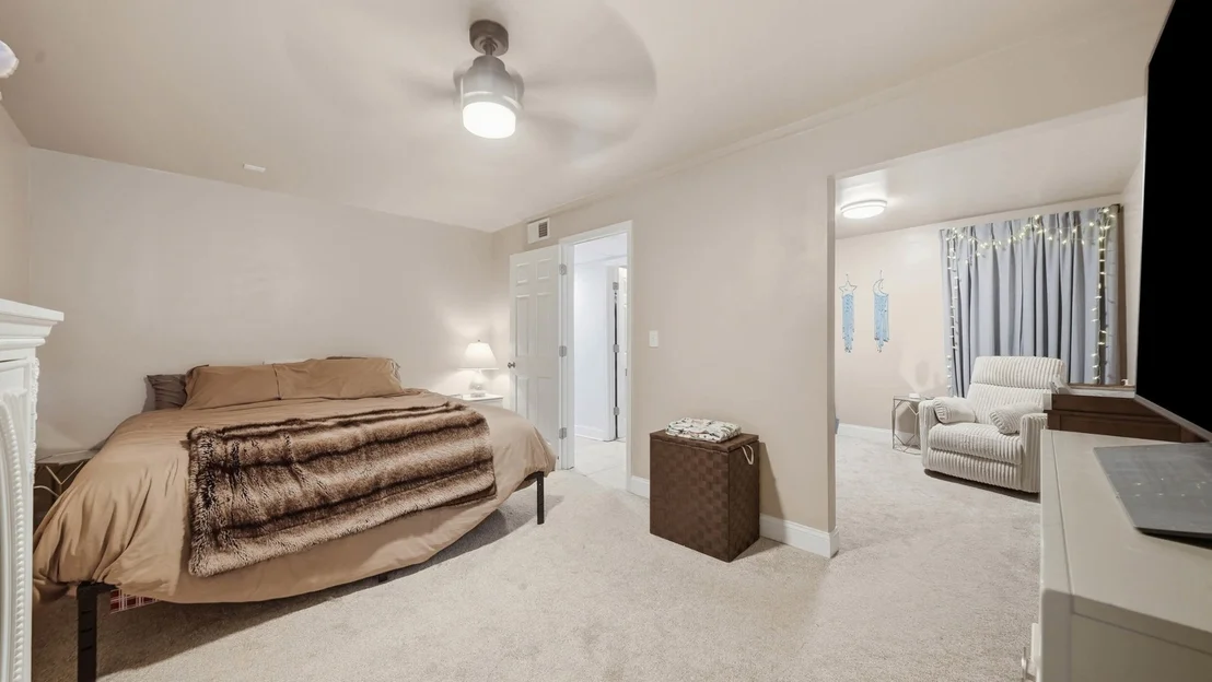 Photo of 4702 Enterprise Lane