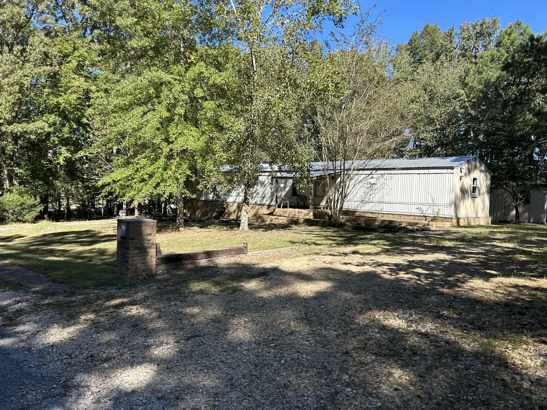 Photo of 22 Red Oak Cir