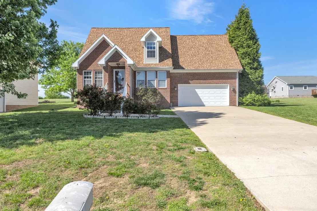 Photo of 134 Marcal Dr