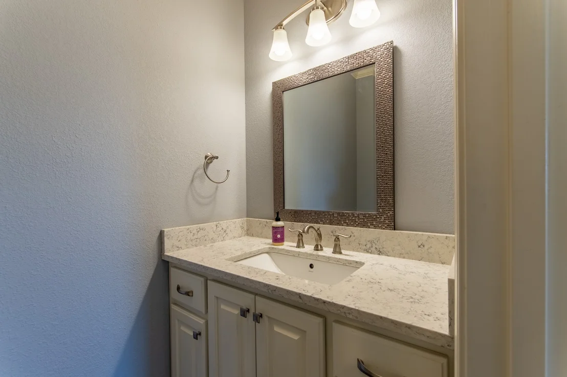 Photo of 320 Cobblestone Dr