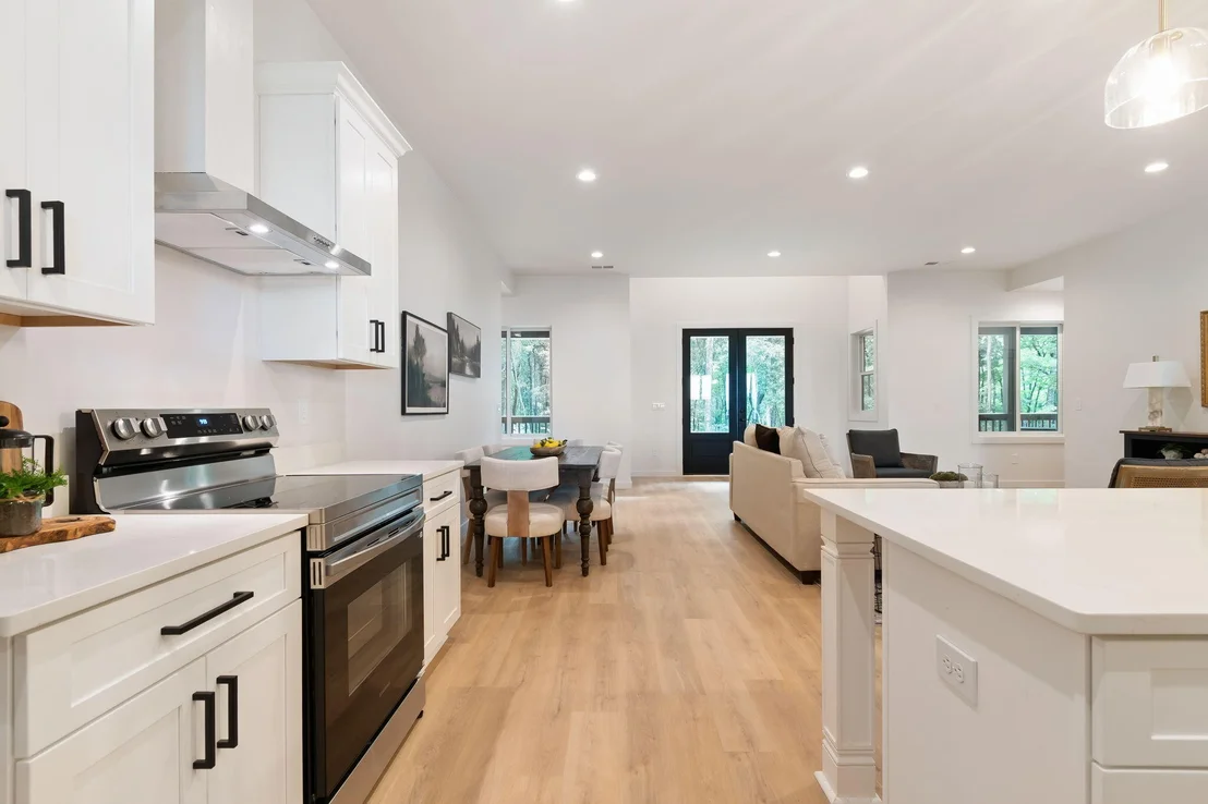 Photo of 900 Valley View Drive