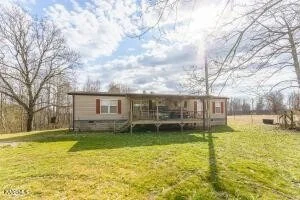 Photo of 3277 Phillips Flats Road