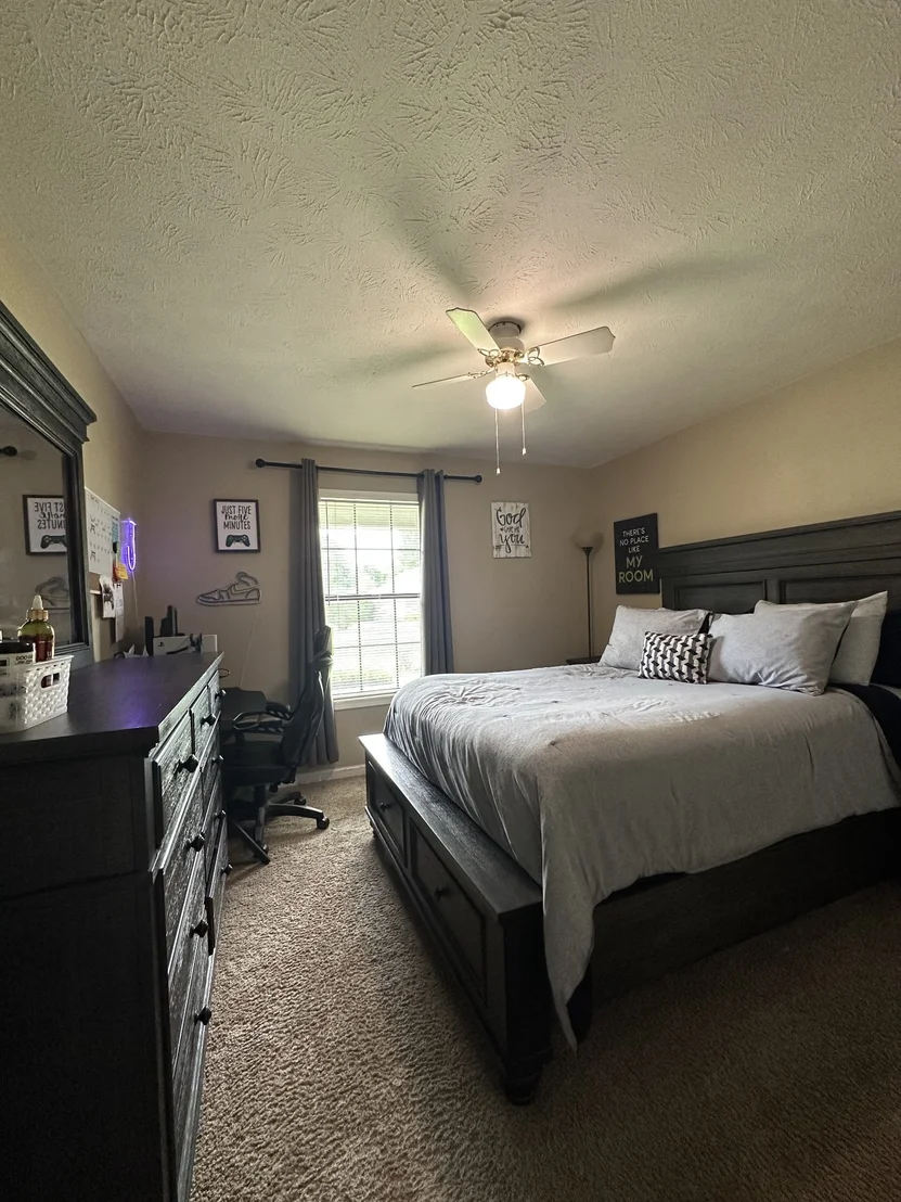 Photo of 133 Buttonwood Dr