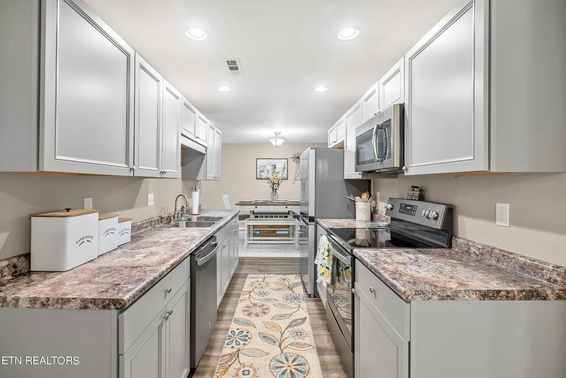 Photo of 314 Two View Rd