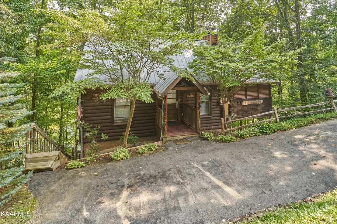 Photo of 1752 Ridgecrest Drive