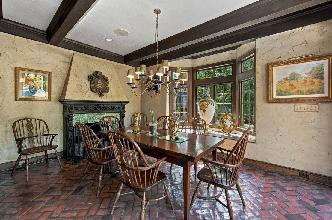Photo of 18 Windwood Drive