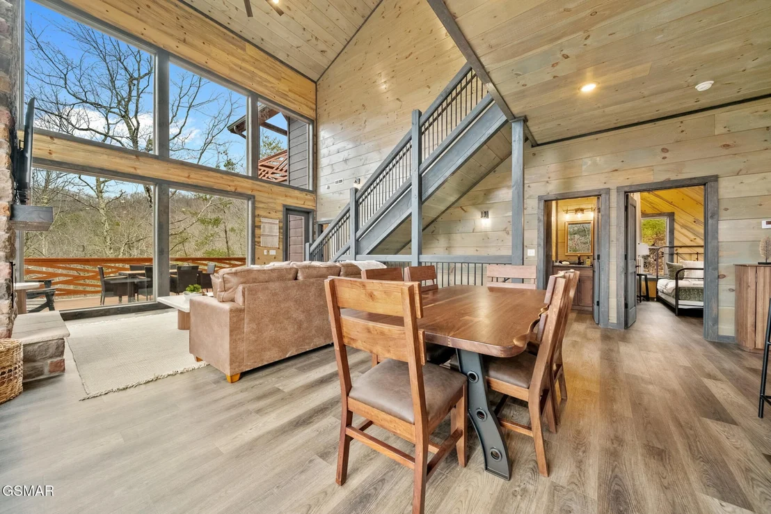 Photo of 1405 Mountain Ash Way