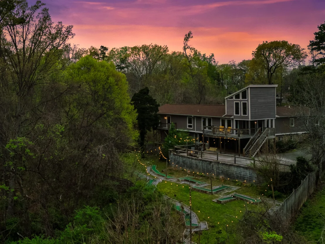 Photo of 812 Starlight Ln