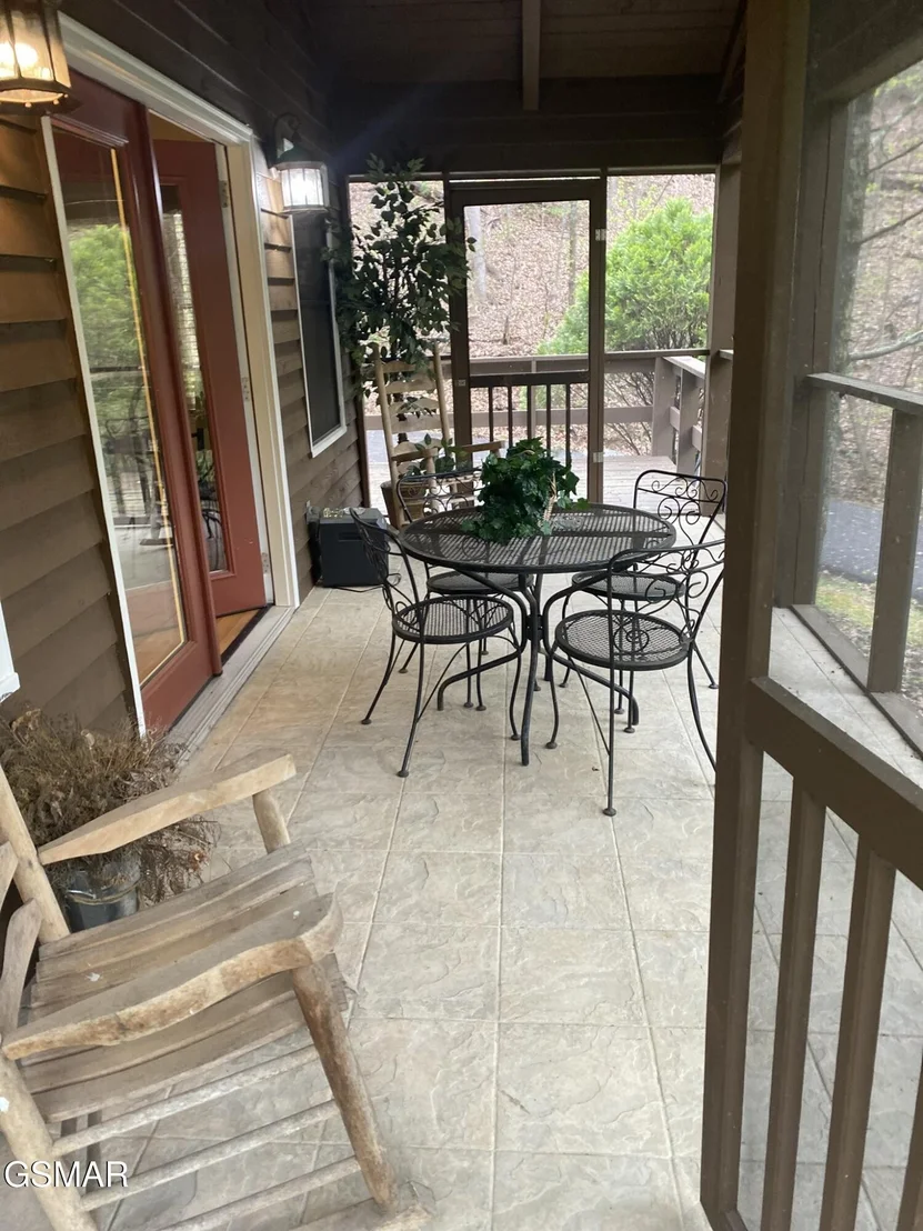 Photo of 2744 Black Walnut Flats Road