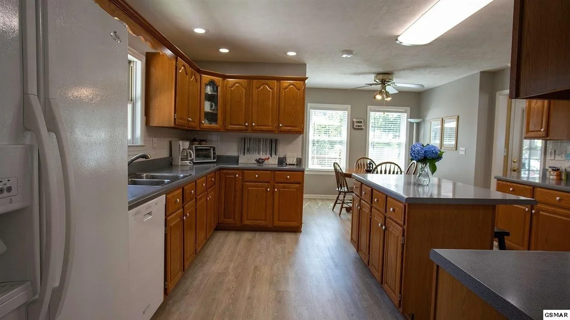 Photo of 7735 BYRON Drive