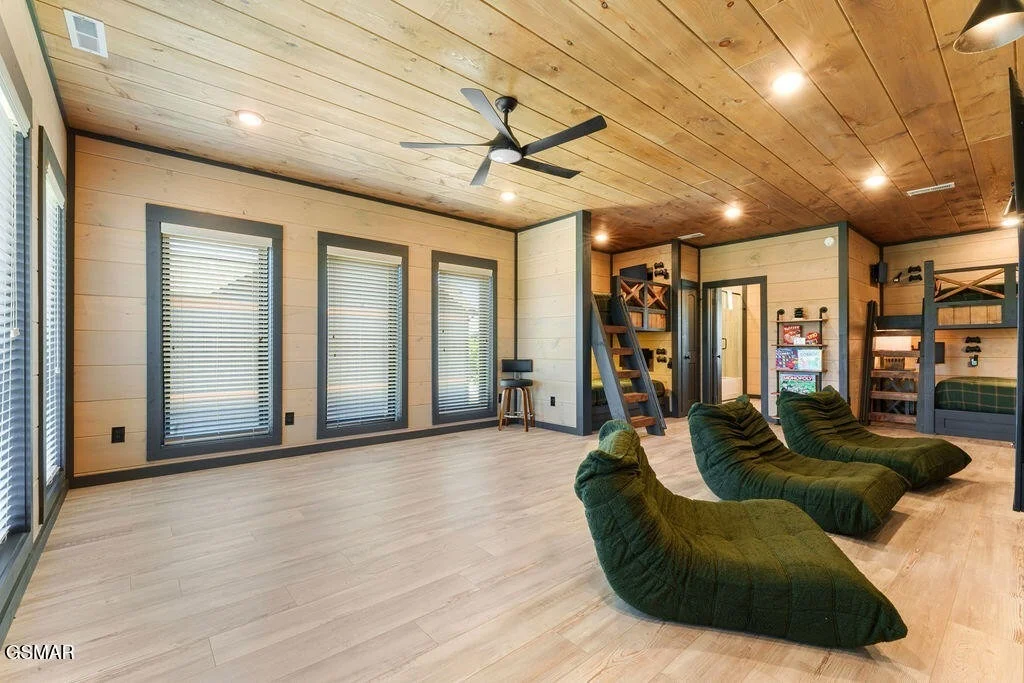 Photo of 641 Summer Valley Way