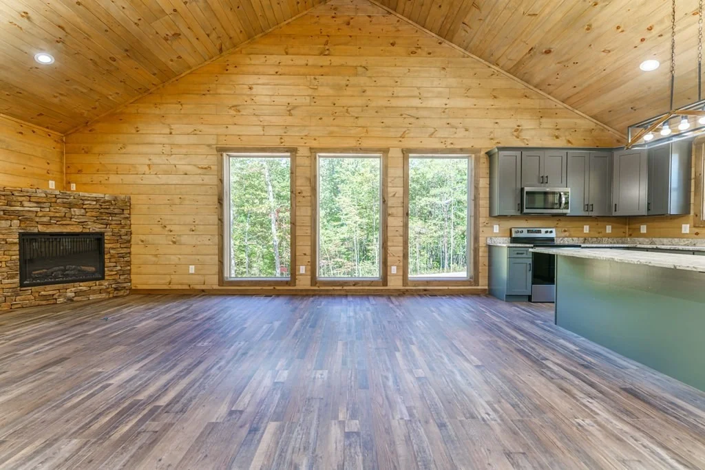Photo of 4393 Chamberlain Lane