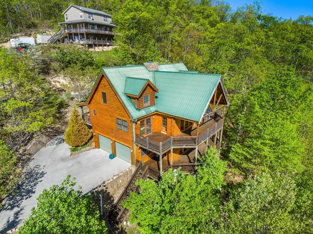 Photo of 1387 Aintree Drive