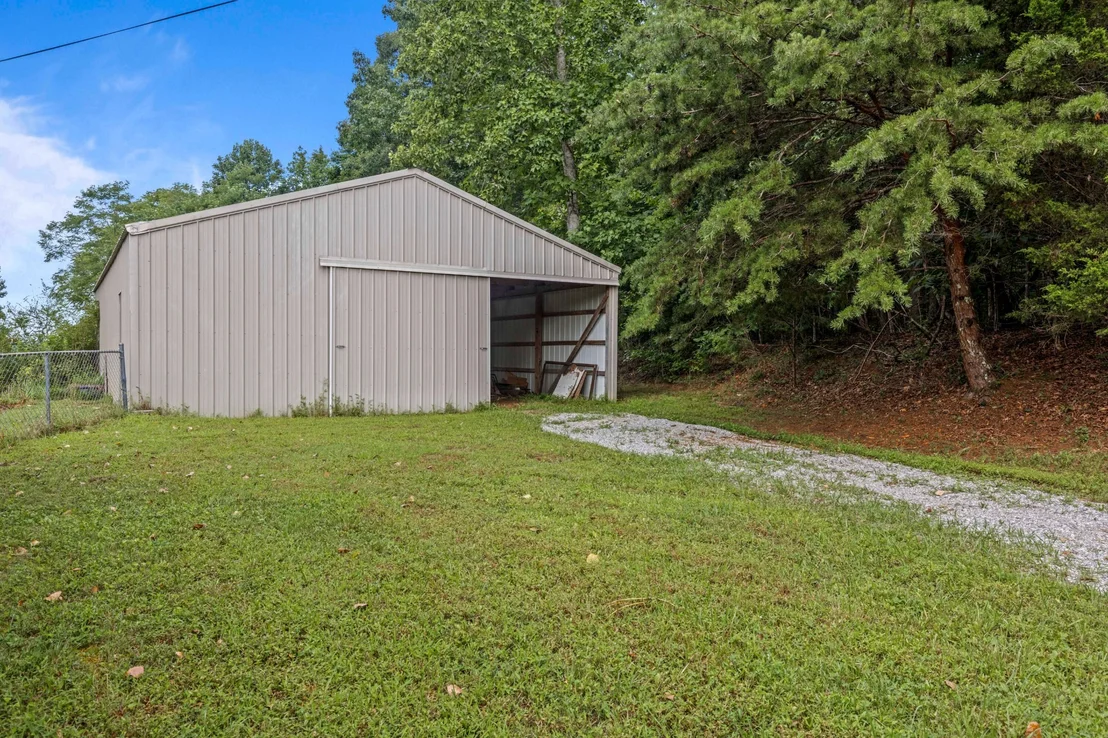 Photo of 1824 Jackson Point Road