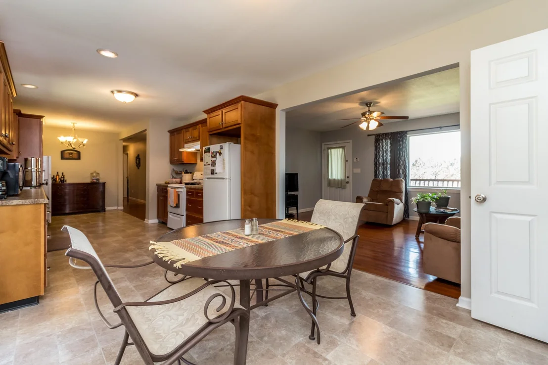 Photo of 171 Davis Road