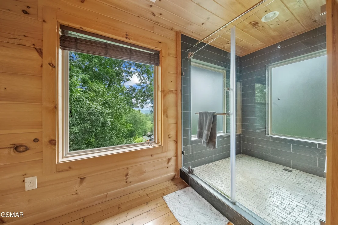 Photo of 430 Mountain Alpine Way