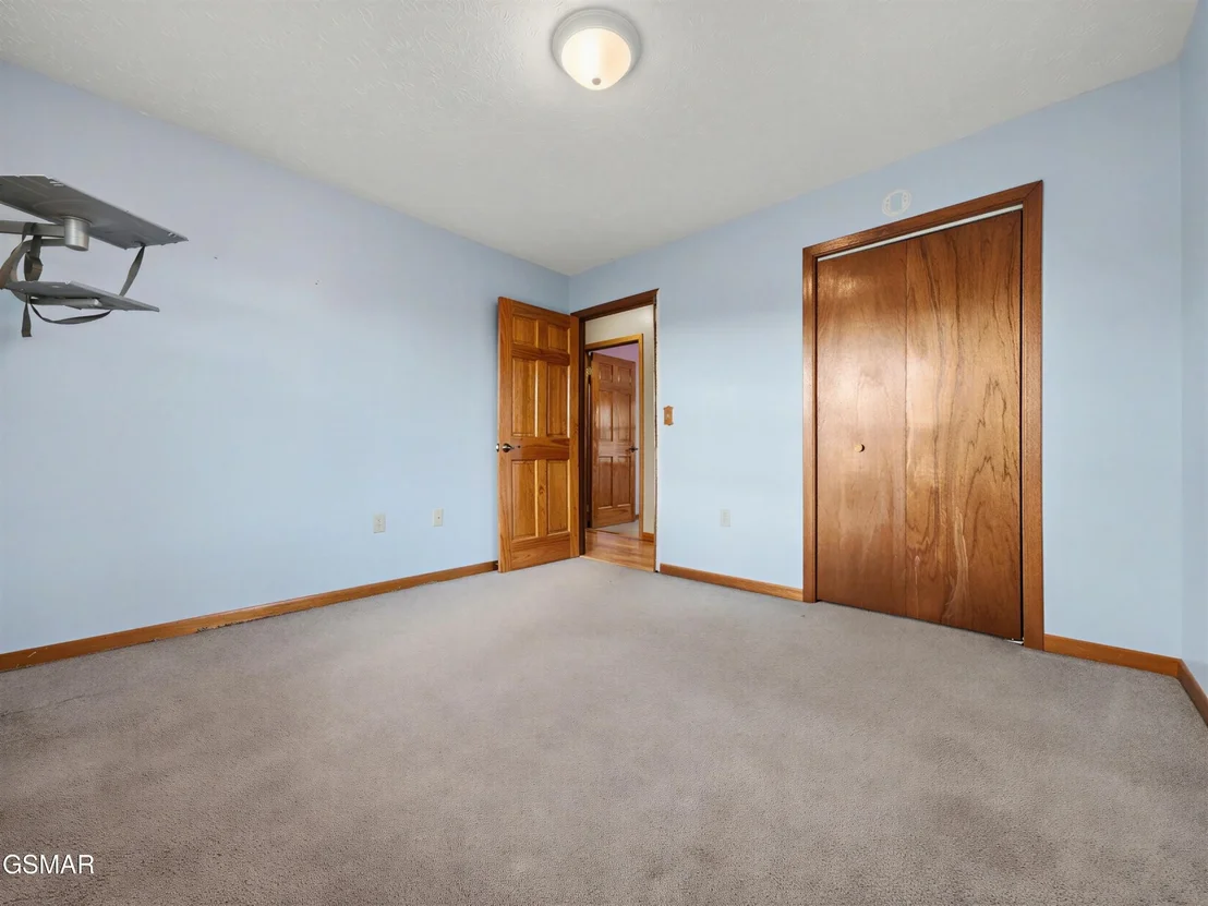 Photo of 2456 Amanda Lane