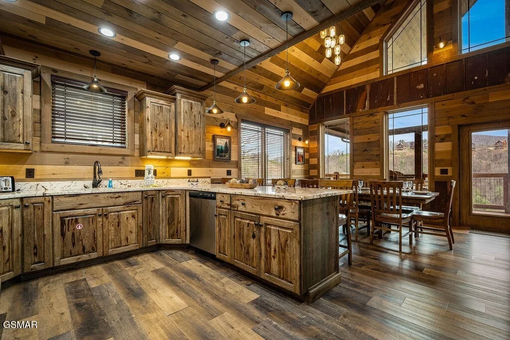 Photo of 2011 Turkey Creek Way