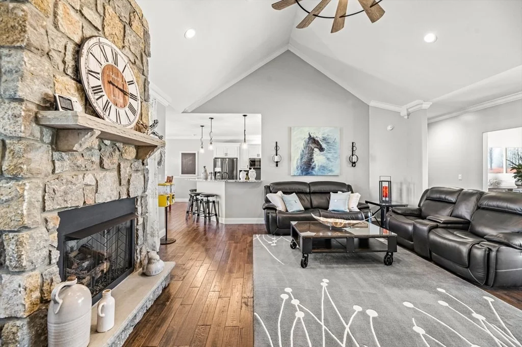 Photo of 1429 Rippling Waters Circle