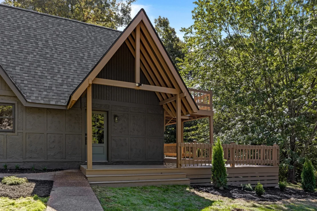 Photo of 7583 Coolidge Lane