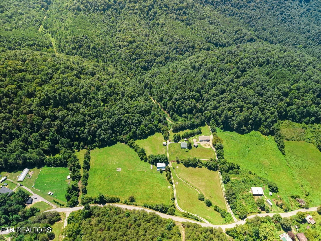 Photo of 3000 Upper Caney Valley Rd
