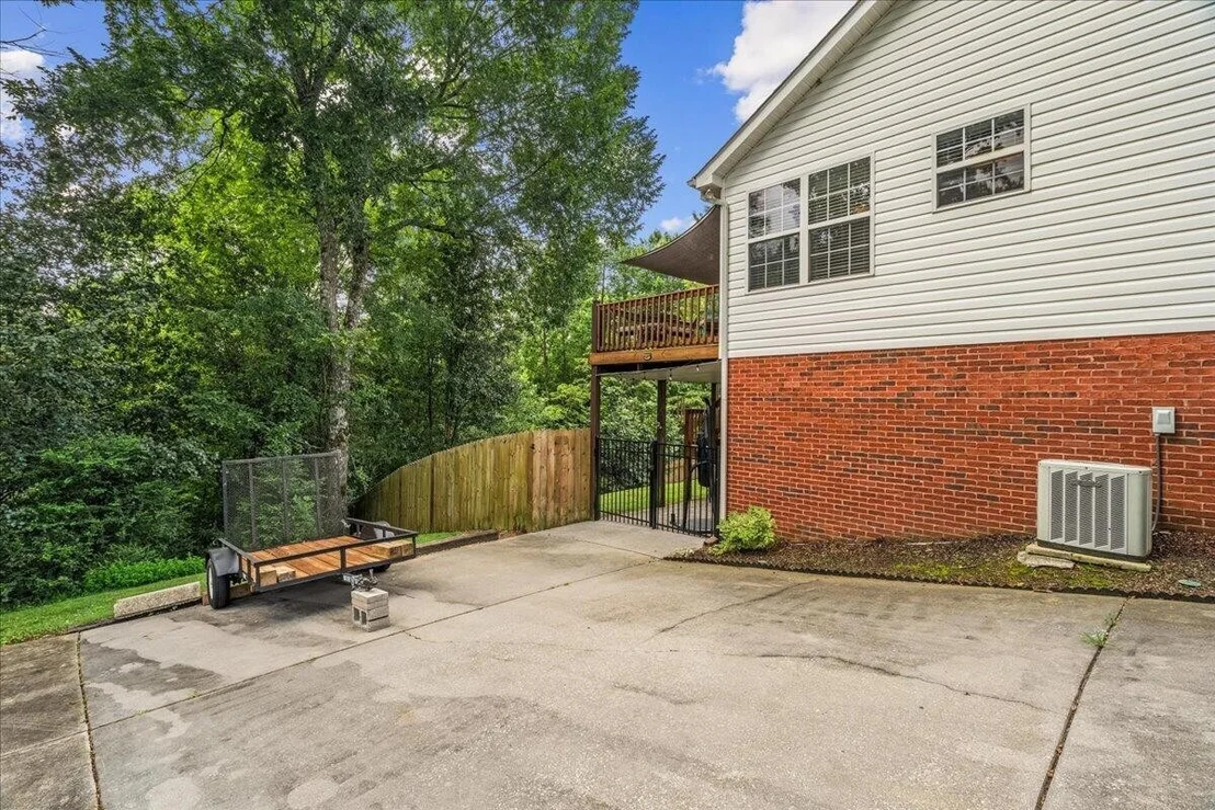 Photo of 318 Eaglebend Drive