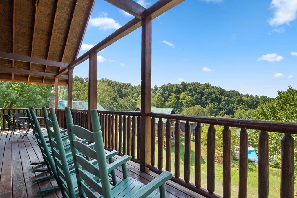 Photo of 1635 Little Cabin Loop