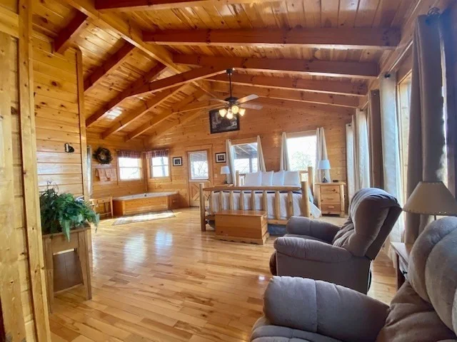 Photo of 2121 E View Drive
