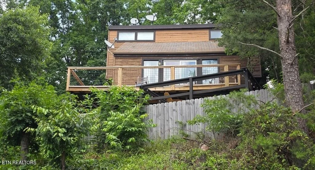 Photo of 3073 Engle Town Rd