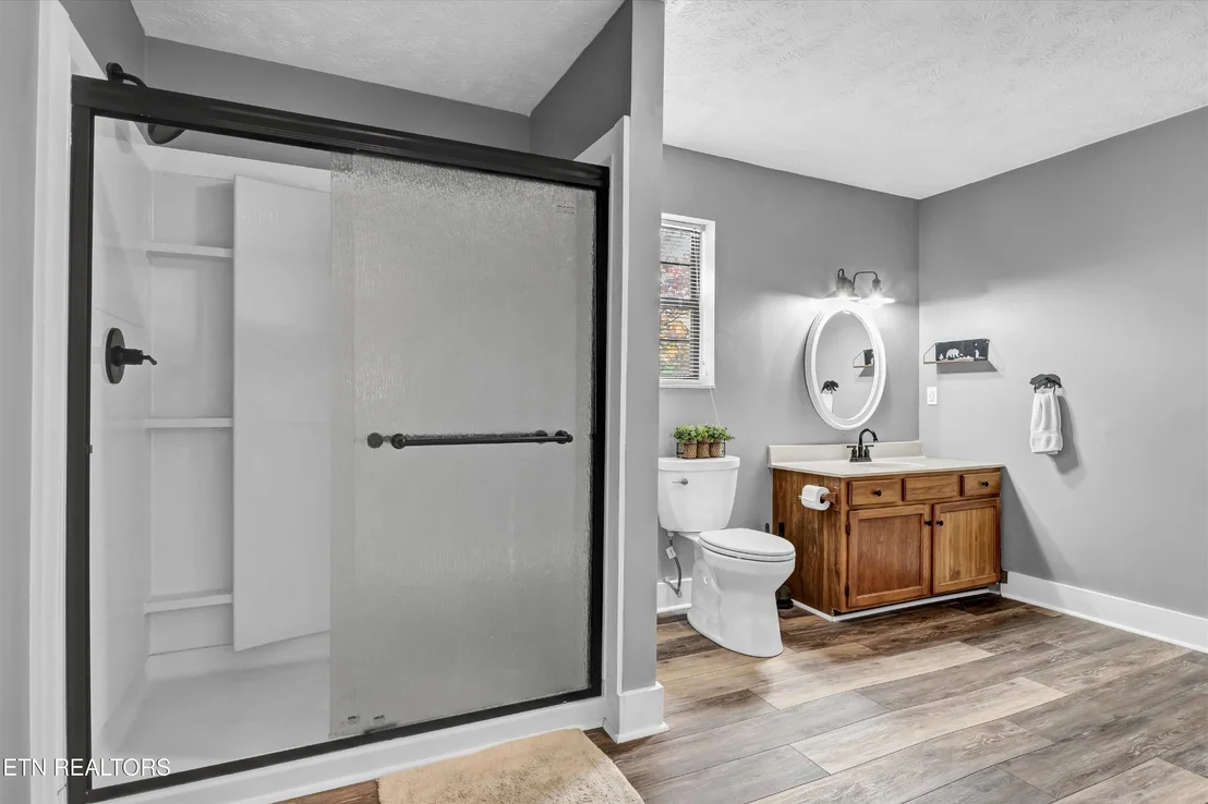 Photo of 2833 Longvale Lane