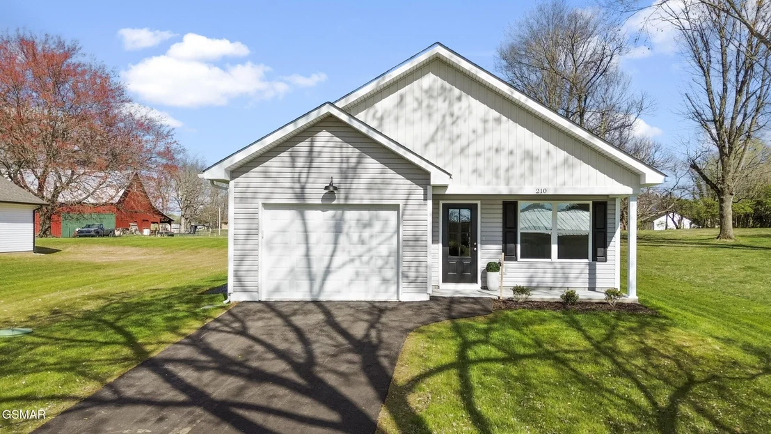 Photo of 210 Baylor Avenue