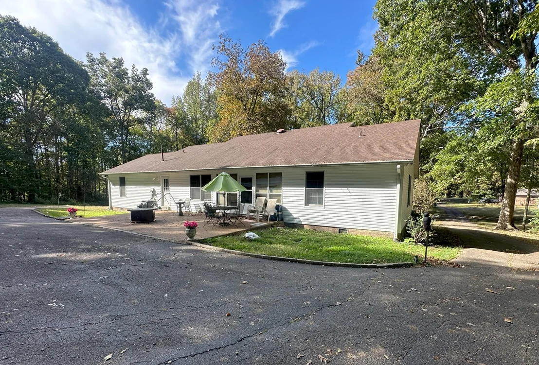 Photo of 883 Crucifer Rd