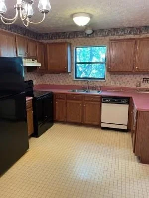 Photo of 624 Pinemont Drive