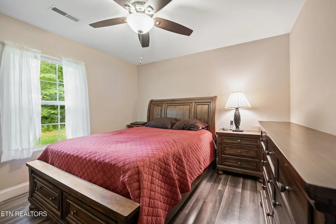 Photo of 534 SHELLBARK Rd