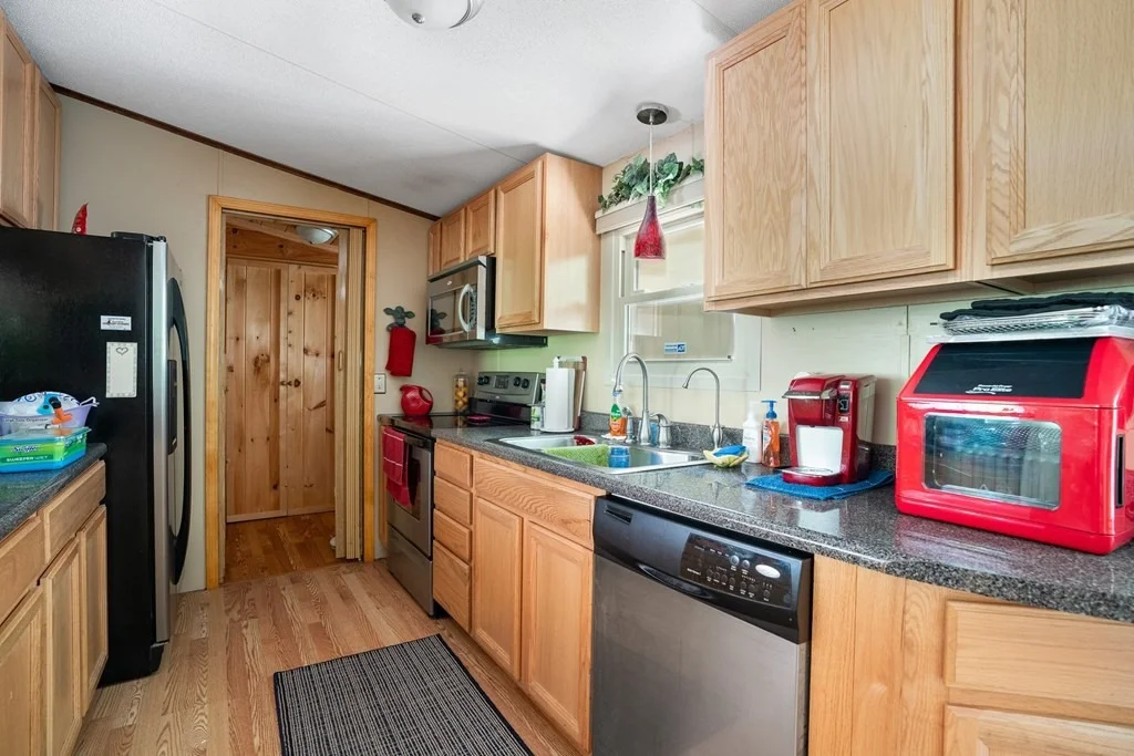 Photo of 1046 Bryan View Road