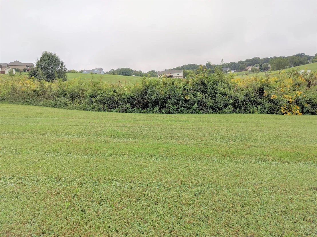 Photo of 110 Golf View Blvd