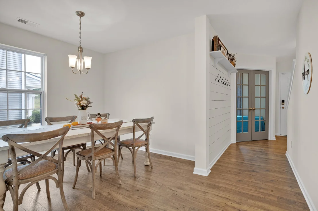 Photo of 7143 Forest Willow Lane
