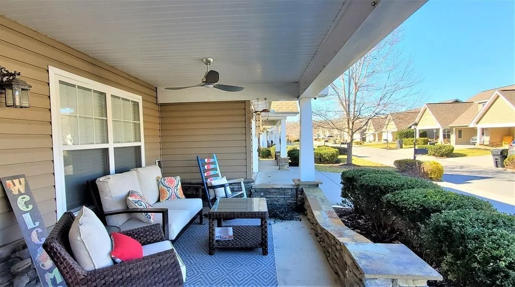 Photo of 321 Meriwether Way