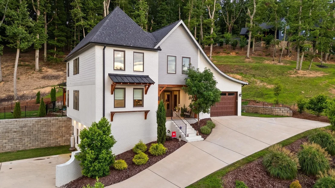 Photo of 9962 Caseview Drive