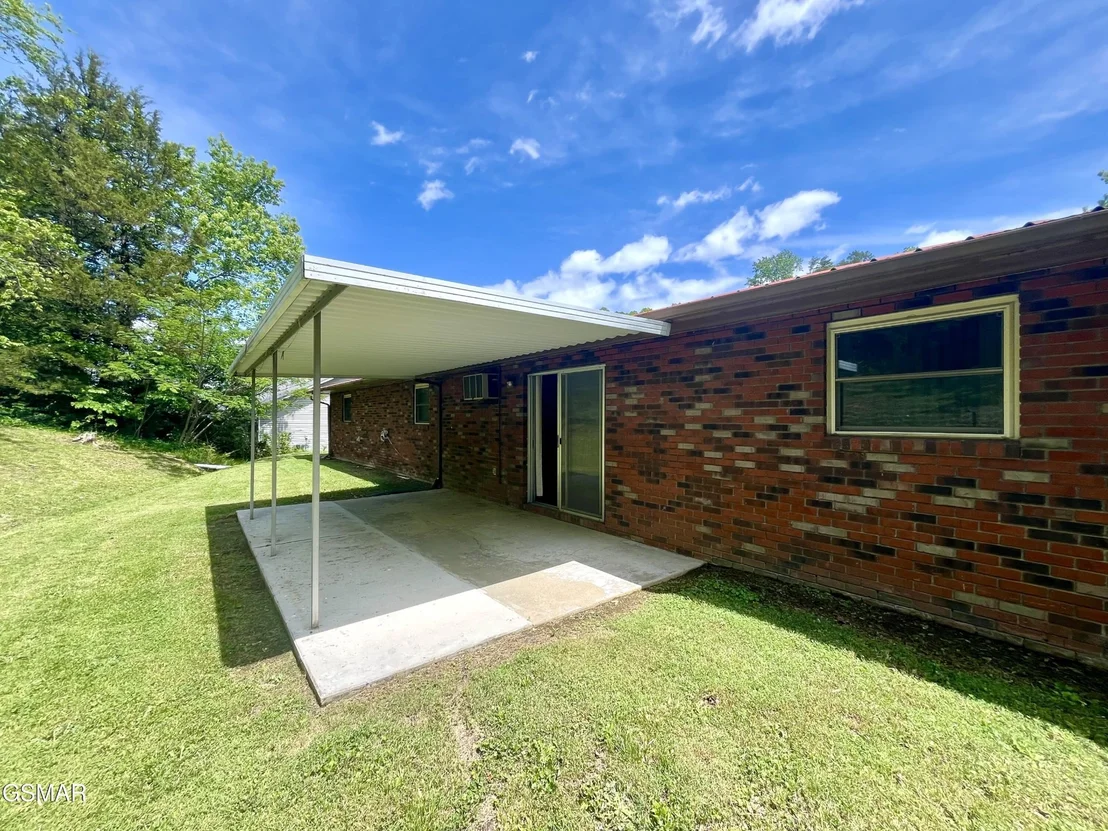 Photo of 827 Murphy Road