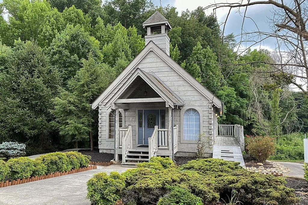 Photo of Unit HIBERNATION at 2702 Alps Way