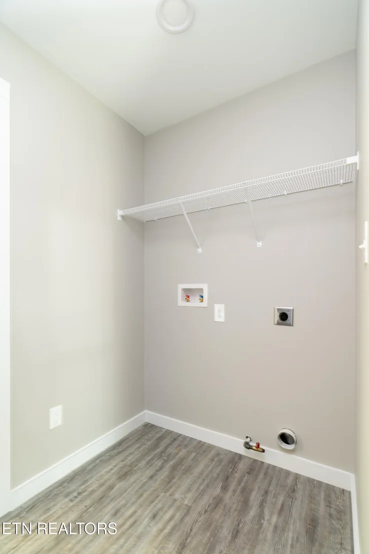 Photo of 729 Whippoorwill Circle
